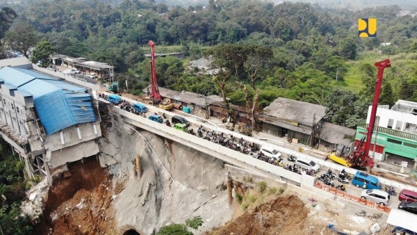 Kementerian PUPR Targetkan Penanganan Jembatan Cikreteg Pascabencana Longsor Selesai Oktober 2023 