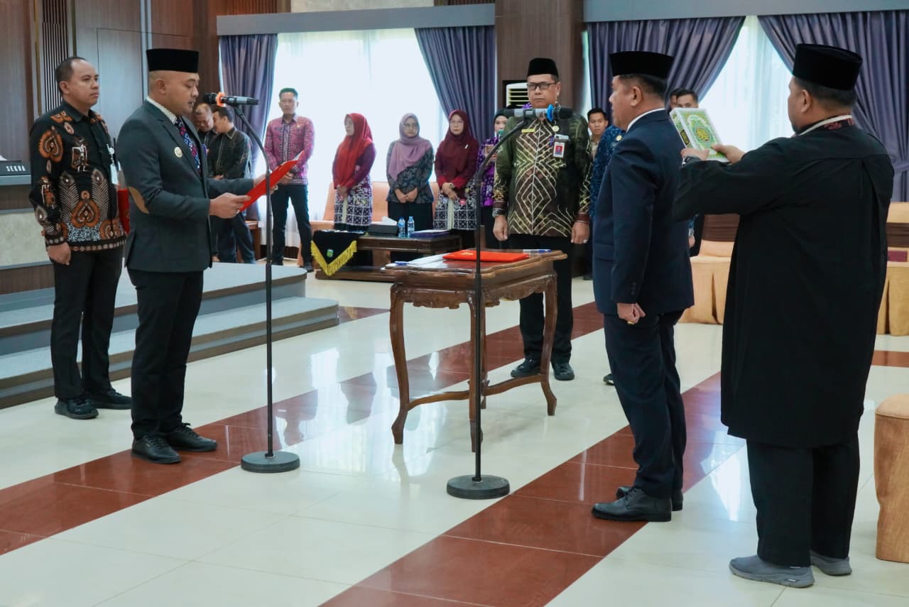 Bupati Agus Rubyanto Kembali Lantik Sindi Sebagai Sekda Tebo