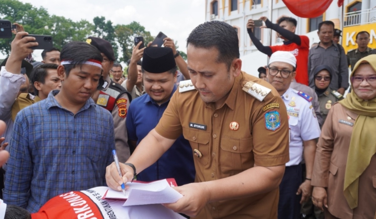 Tegas Dukung Pemekaran, Bupati M. Syukur Sebut Tak Ada Hambatan untuk Tabir Raya