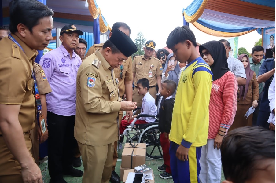 Gubernur Al Haris Launching Dumisake di Merangin, Dipusatkan di SMK Negeri 2 Merangin Desa Mentawak