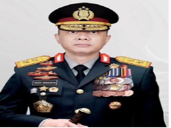 Ferdy Sambo Jadi Tersangka, Inilah Sosok Irjen Pol Teddy Minahasa Pembongkar Judi Online 303