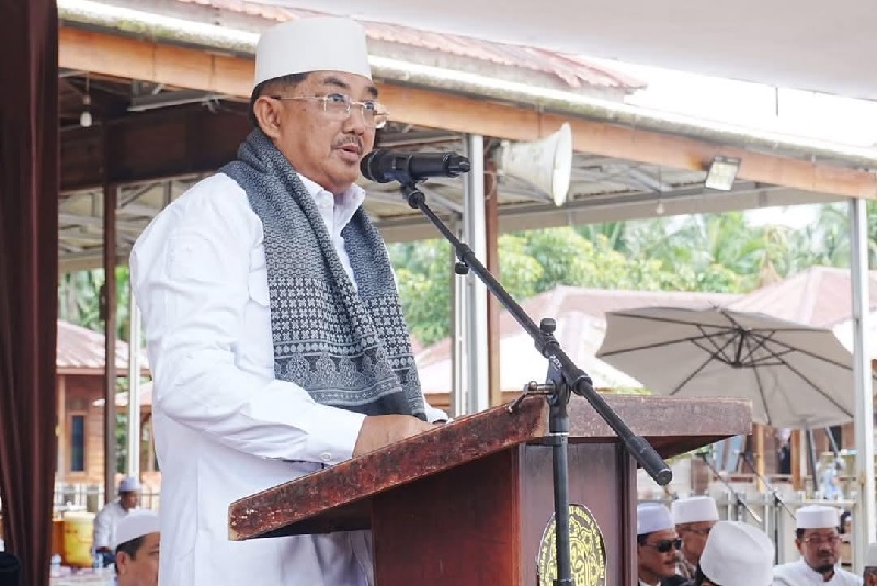 Bupati Anwar Sadat Saksikan Wisuda Penghafal Al-Qur’an dan Semarak Haul di Ponpes Asy-Syatibi