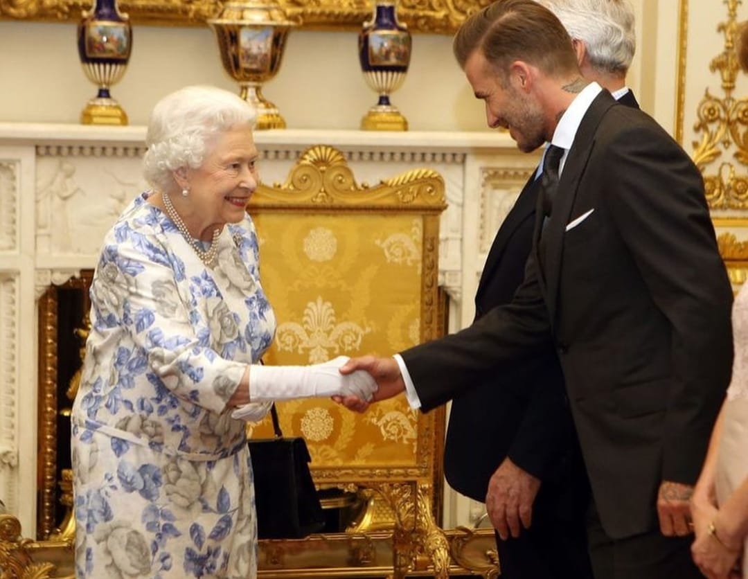David Beckham Ngantri 12 Jam untuk Memberi Penghormatan Terakhir di Peti Jenazah Ratu Elizabeth II