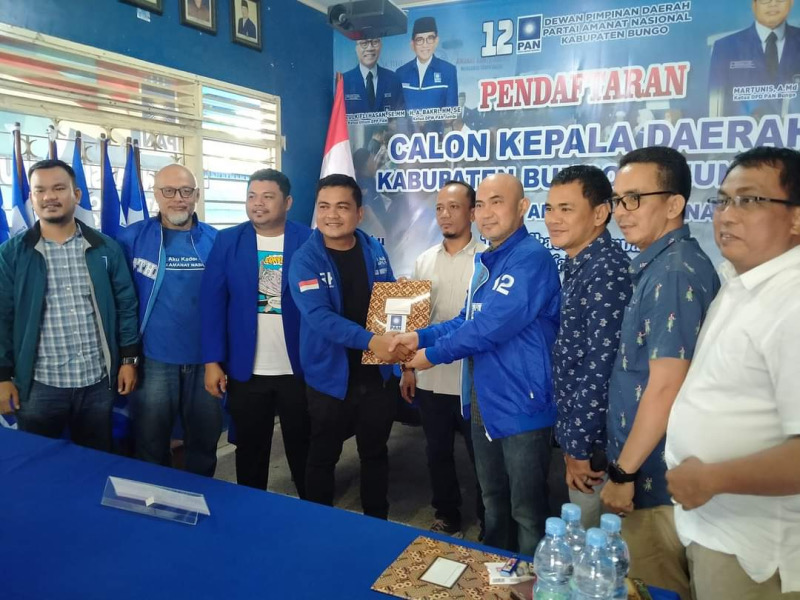 Maju Bersama Ustad Hidayat, Dedy Putra Optimis Raup Suara Maksimal di Pilkada Bungo 