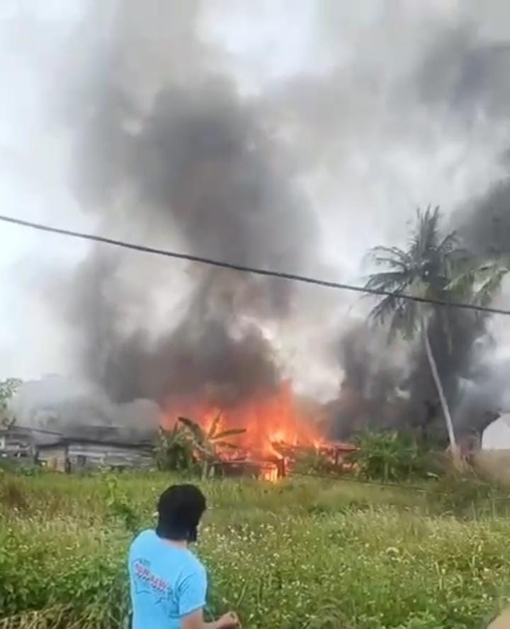 Kebakaran di Cempaka Putih-Jelutung,  19 Rumah Hangus 