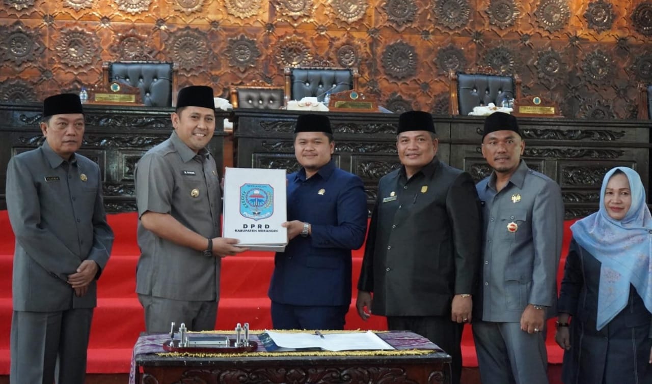DPRD Merangin Setujui Ranperda APBD 2024 Jadi Perda