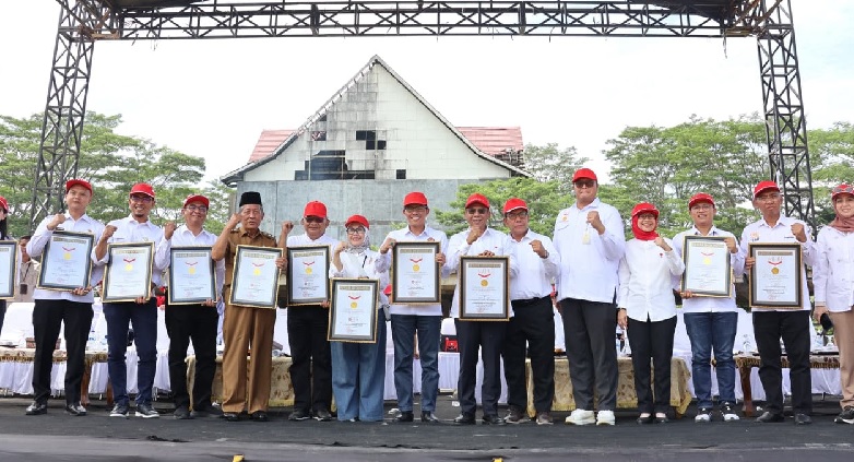 Luar Biasa, UNJA Cetak Sejarah dengan Raih 4 Rekor MURI Sekaligus