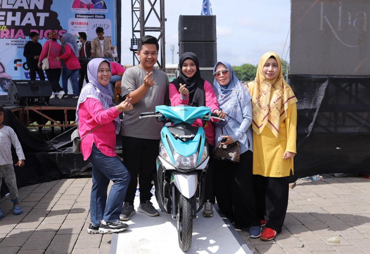 Niat Awal Ingin Menyenangkan Hati Istri Bertemu Ria Ricis, Agung Malah Dapat Hadiah Motor Yamaha Mio M3