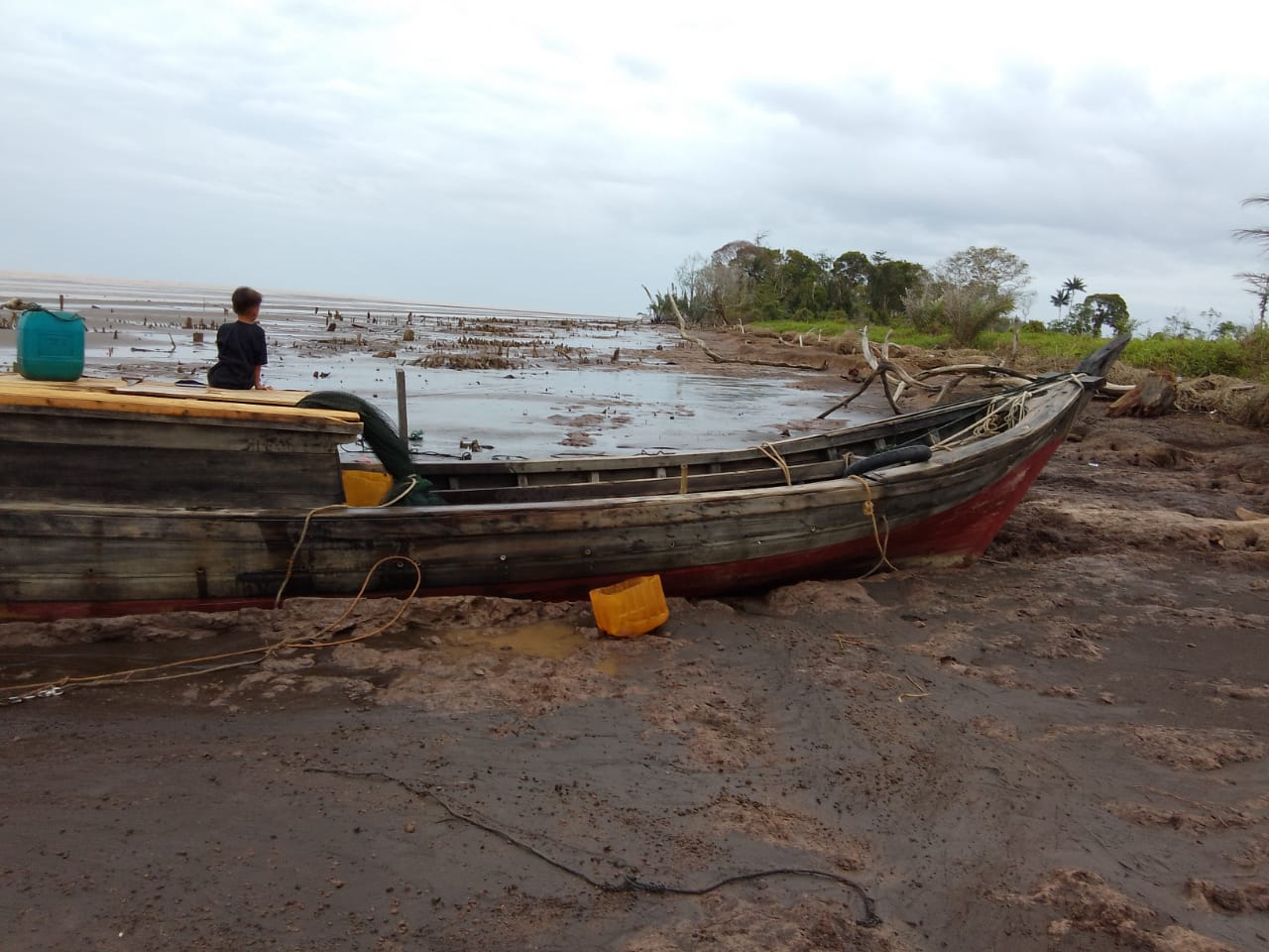 Patah Kemudi, Pompong Nelayan Tenggelam di Perairan Tanjabtim