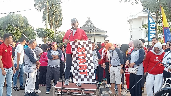 Lepas Jalan Santai HUT Kemerdekaan, Sekda Minta Seluruh Komponen Turut Membangun Bangsa