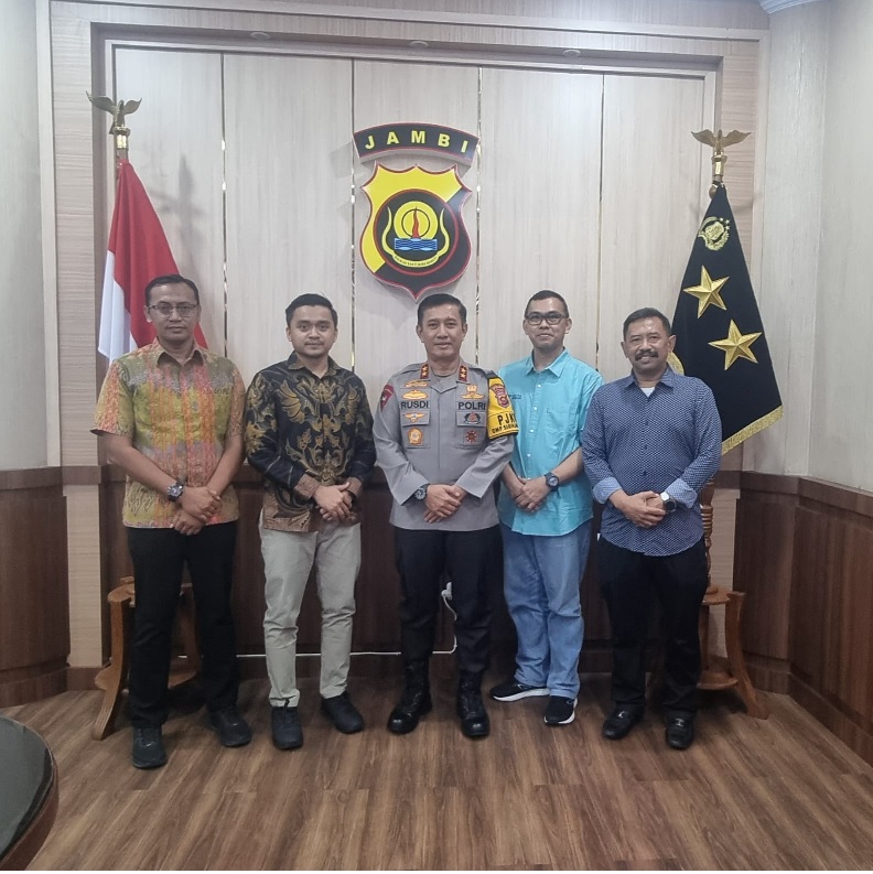 Astra Grup Jambi Kunjungi Korem 042/GAPU, Polda Jambi, dan Polres