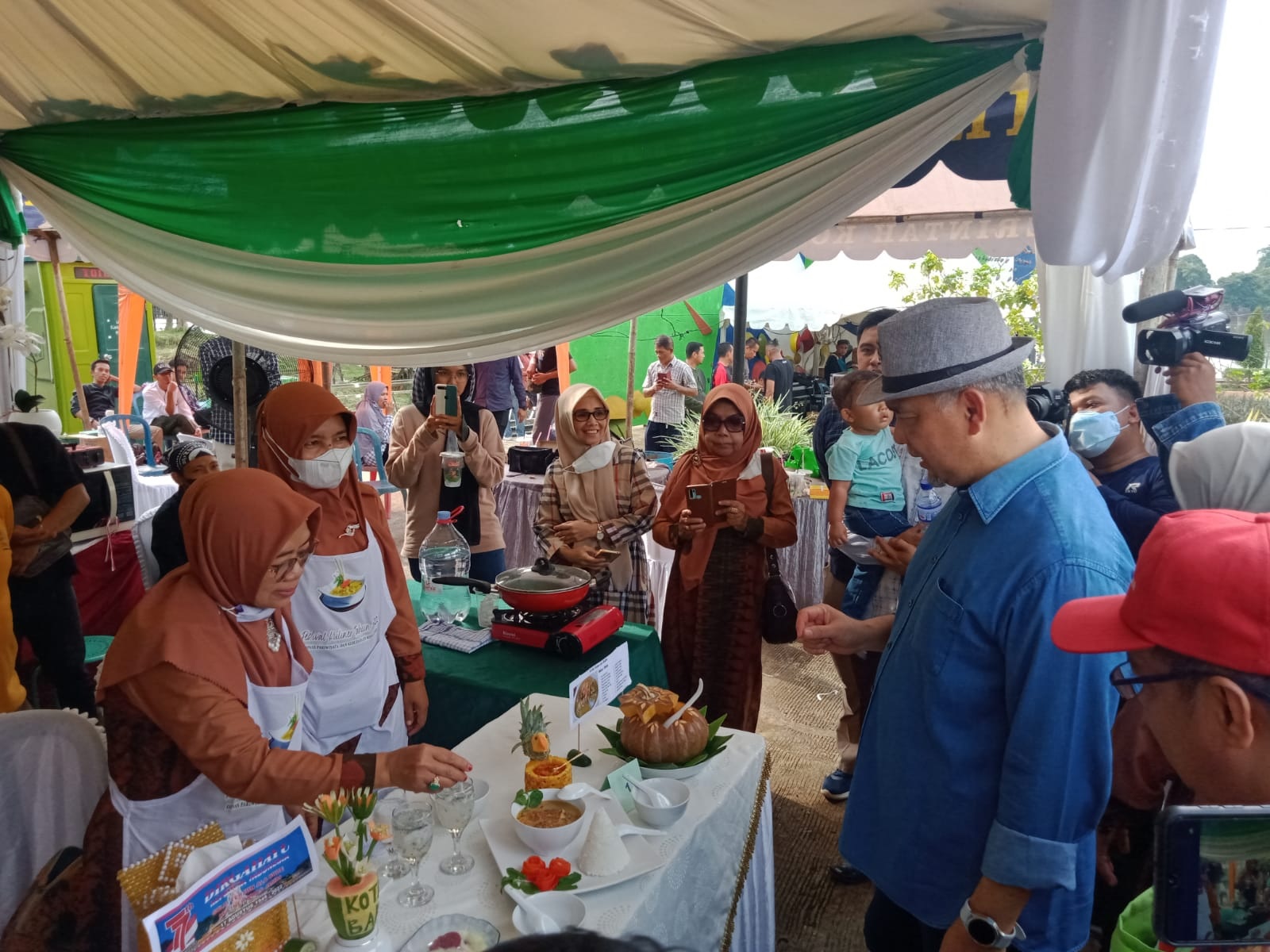 Wako Fasha Buka Festival Kuliner di Danau Sipin