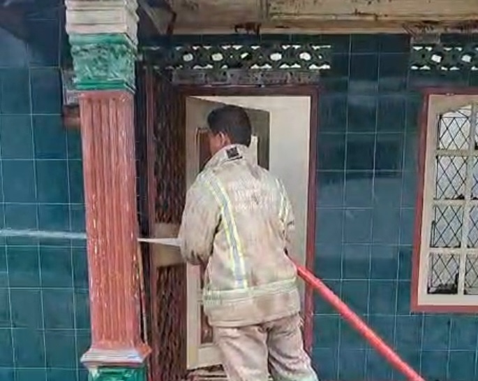 Baterai Sepeda Listrik Picu Kebakaran Rumah di Kumpeh Ulu