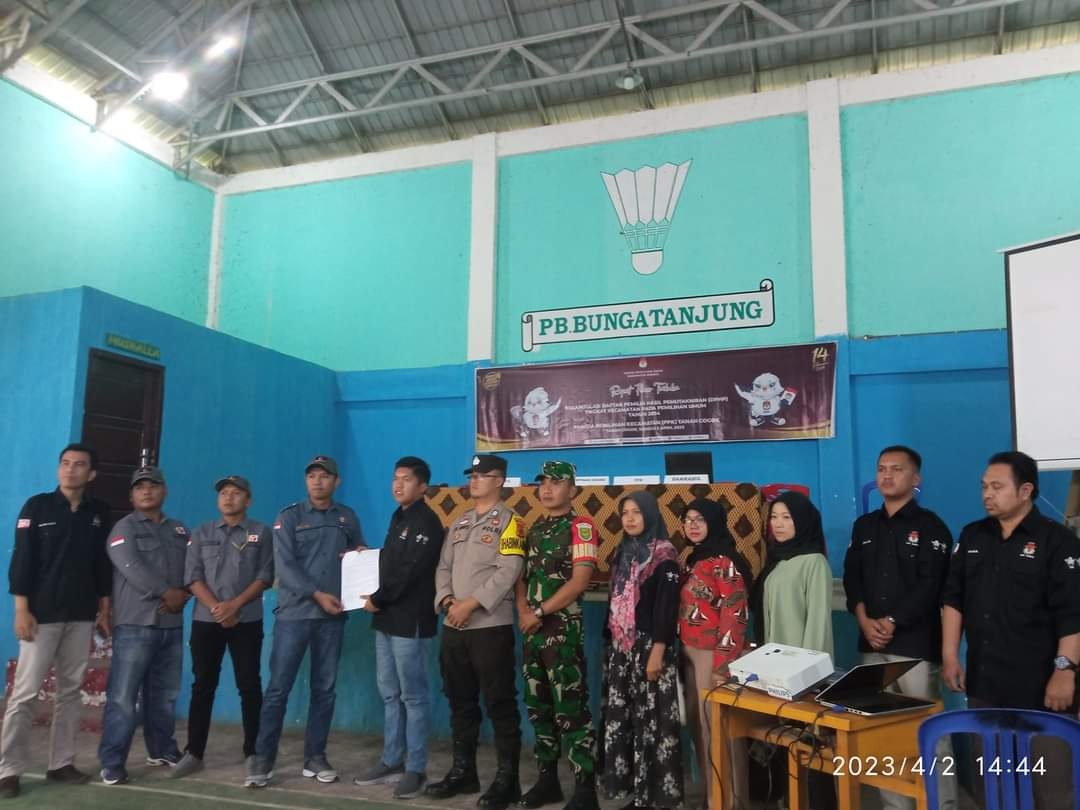 PPK Se-Kabupaten Kerinci Lakukan Pleno DPHP, Di Tanco Pemilih Aktif 7.423