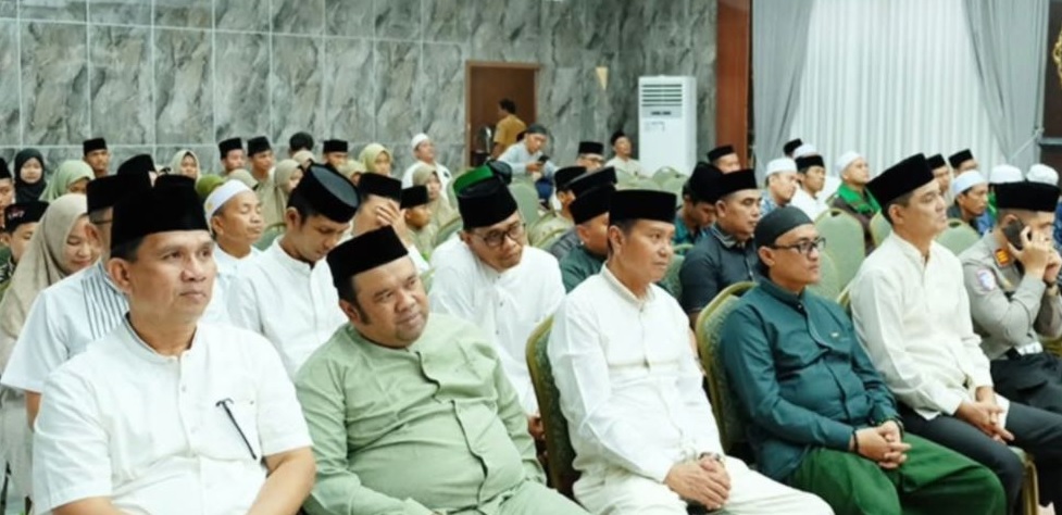 Sekwan DPRD Batang Hari M Ali Hadiri Buka Puasa bersama Forkopimda