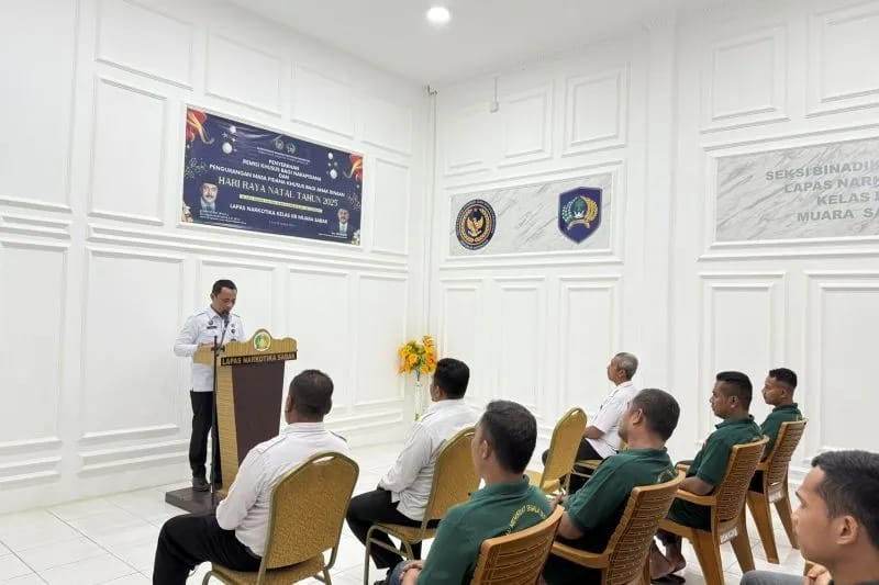 Delapan WBP Lapas Narkotika Kelas IIB Muara Sabak Terima Remisi Natal 2025