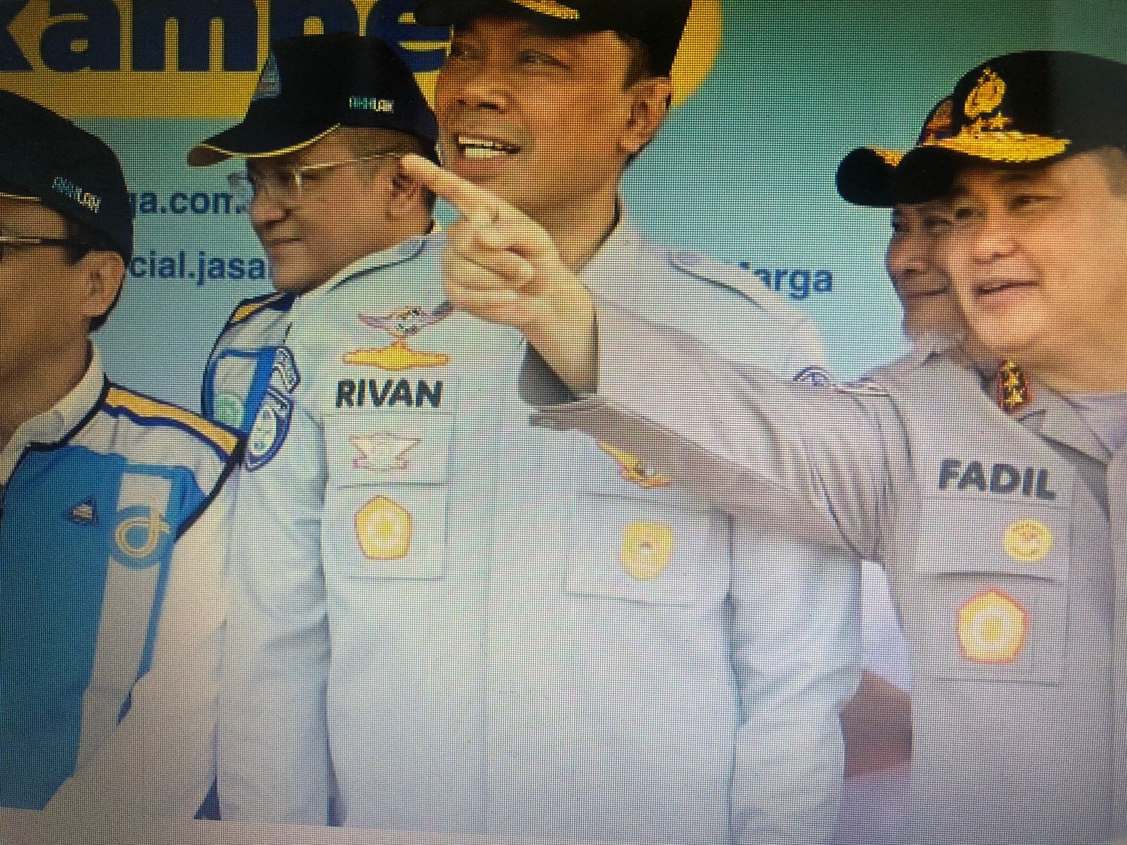 Dirut Jasa Raharja Dampingi Kapolri Resmikan Pemberlakuan One Way Nasional di KM 414 Kalikangkung