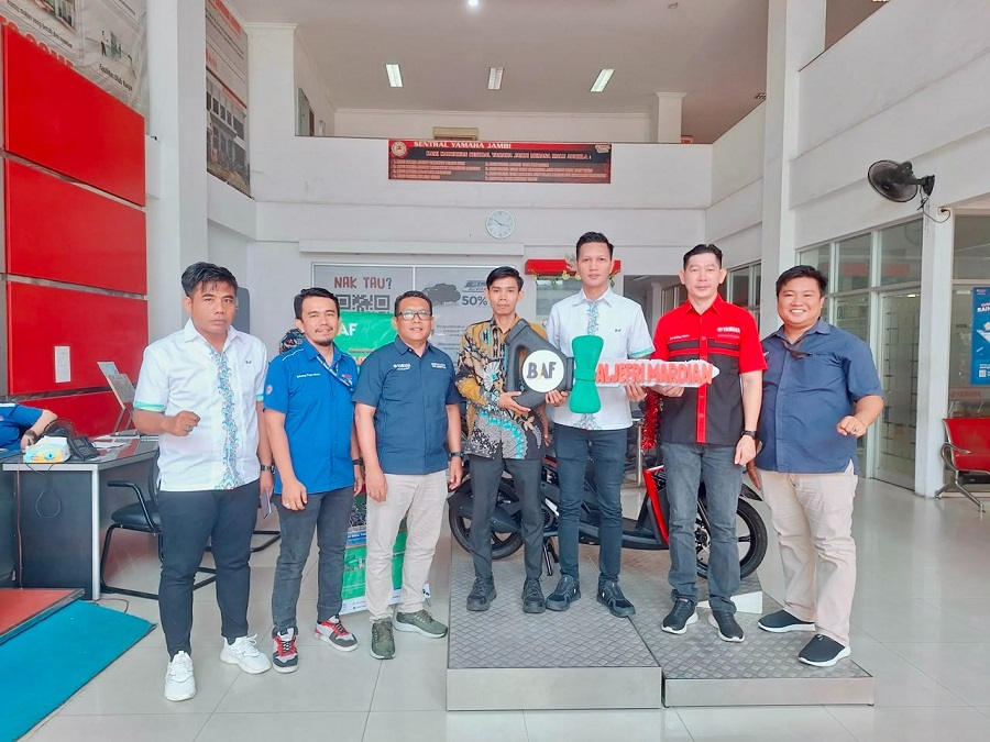 Pemenang Program Semarak Berkah BAF tahun 2026  Terima Hadiah Yamaha Mio M3 