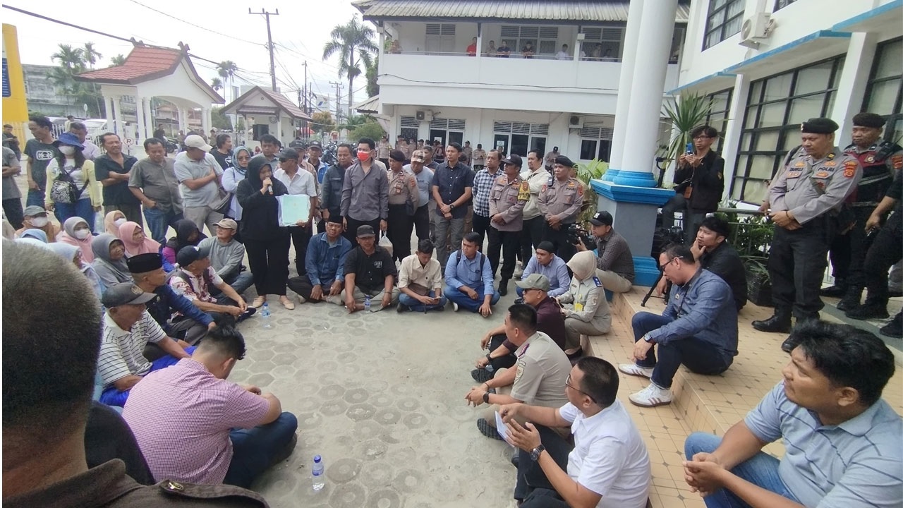 Pansus Kejar Kepastian Zona Merah Pertamina