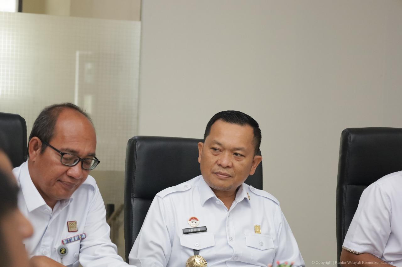 Ranperbup Layanan Kedaruratan dan Perjalanan Dinas Tanjab Barat Diharmonisasi di Kanwil Kemenkum Jambi