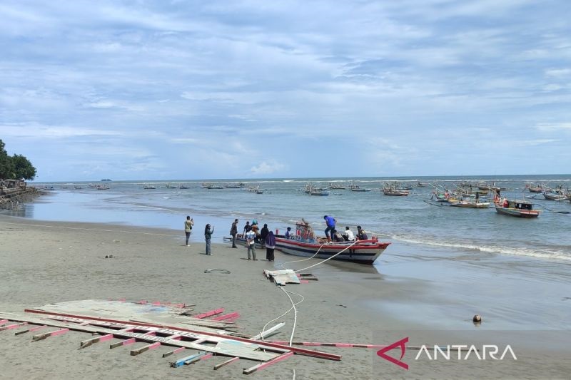 Insiden Kapal Karam di Pantai Malabero, Polresta Bengkulu Periksa 21 Saksi