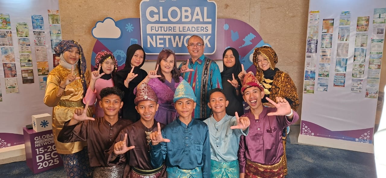 6 Peserta AFS Global STEM Innovators SKK Migas PetroChina Buktikan Anak Jambi Siap Bersaing Global    