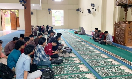 FST UIN STS Jambi Adakan Program Kamis Mengaji