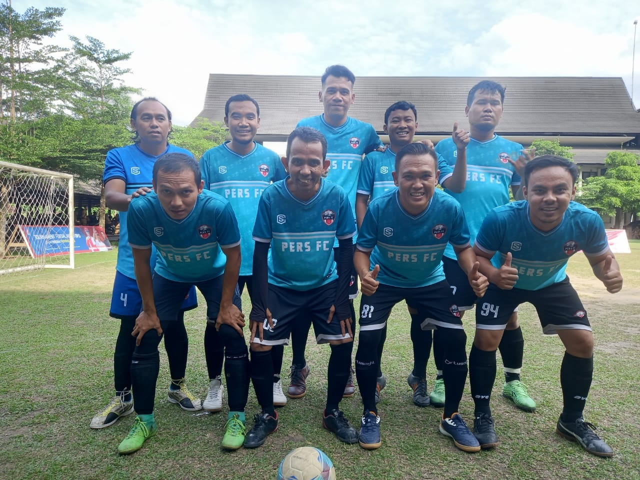 Laga Perdana Turnamen Futsal HUT Provinsi Jambi, Dua Tim Pers FC Raup Point Sempurna