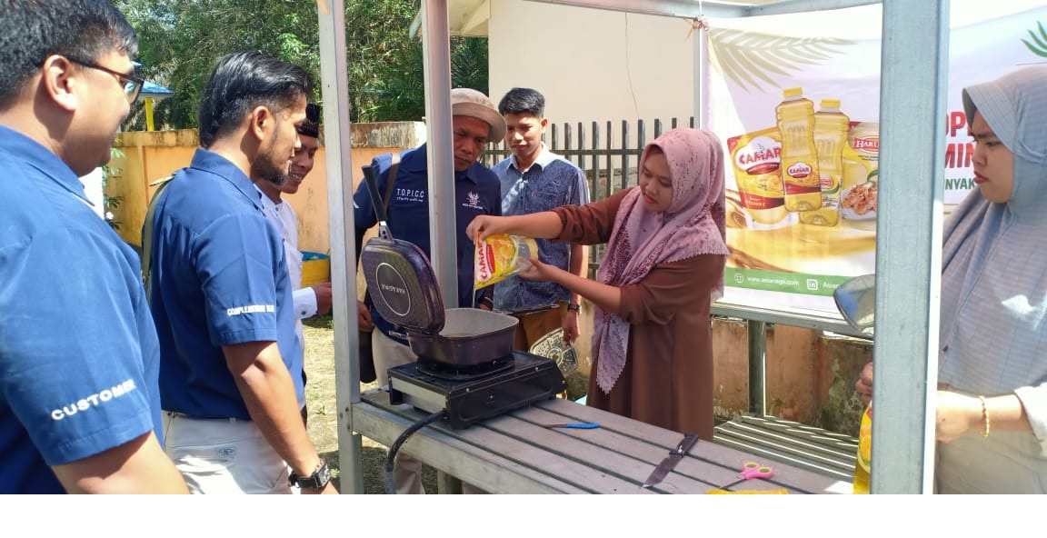 Sambut Ramadhan, Asian Agri Lakukan Bazar Minyak Goreng Untuk Masyarakat Desa 