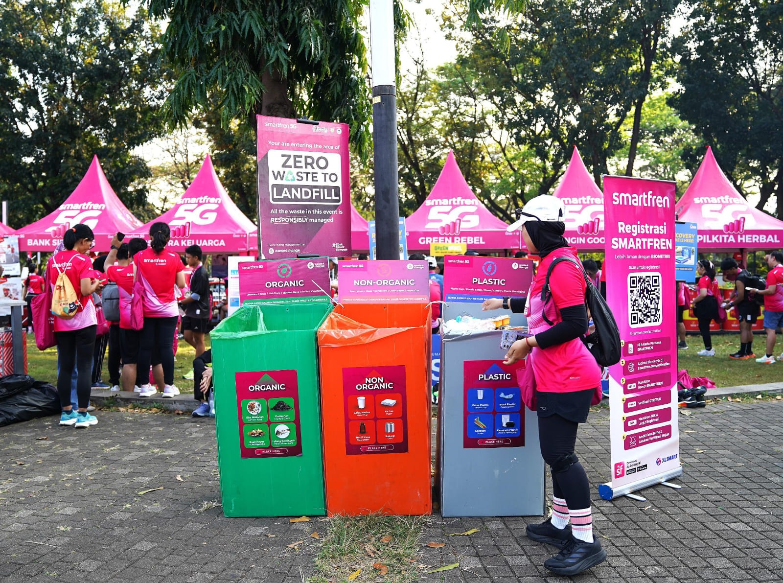 SMARTFREN Run 2026 Buktikan Event Besar Ramah Lingkungan, 2,19 Ton Sampah Dikelola Tanpa Masuk TPA