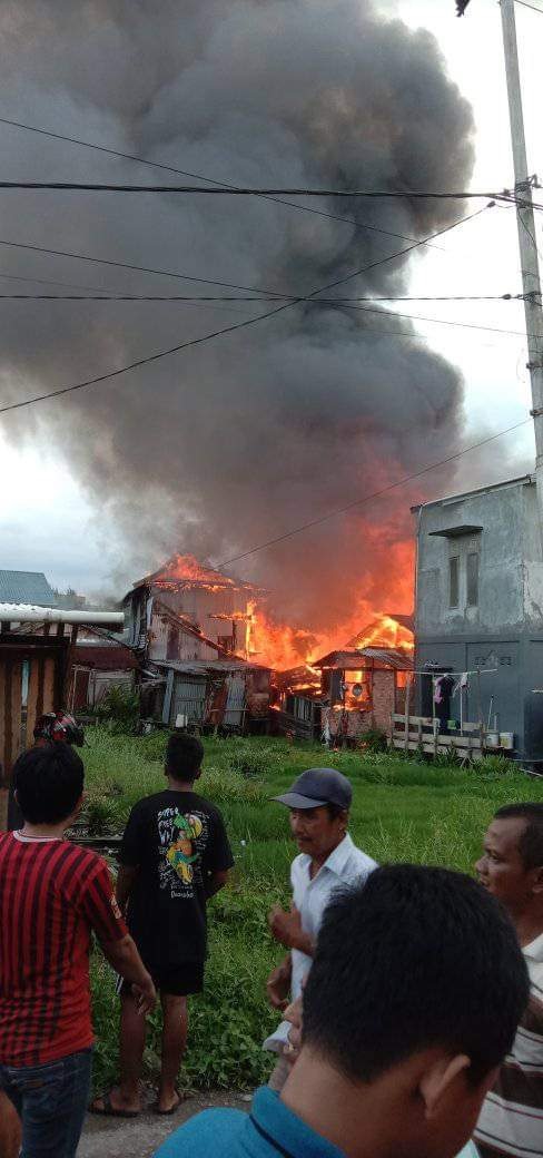 BREAKINGNEWS: Kebakaran Kembali Terjadi di Kuala Tungkal 