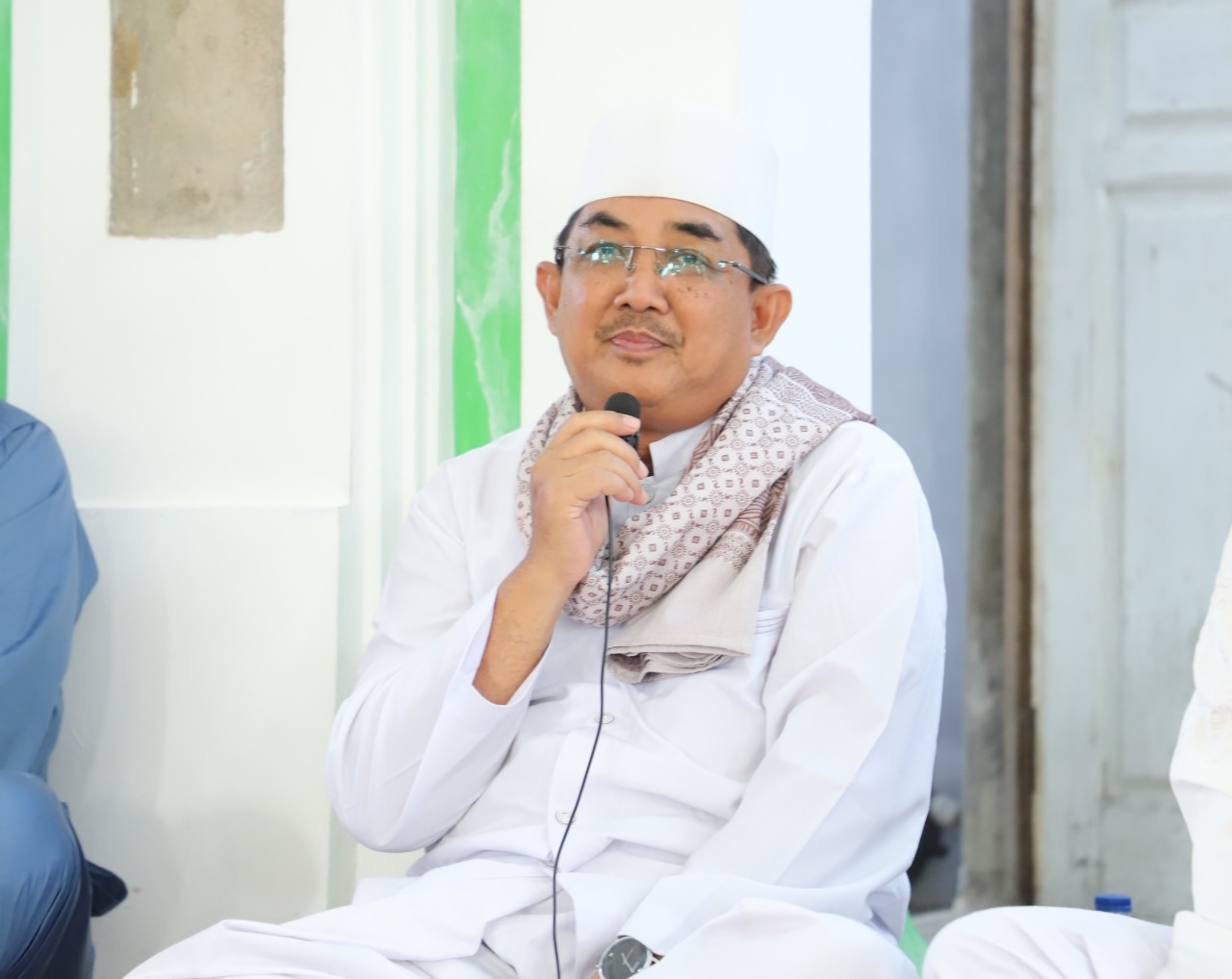 Bupati Tanjab Barat H. Anwar Sadat Jadi Khatib Jumat di Masjid Istiqlal