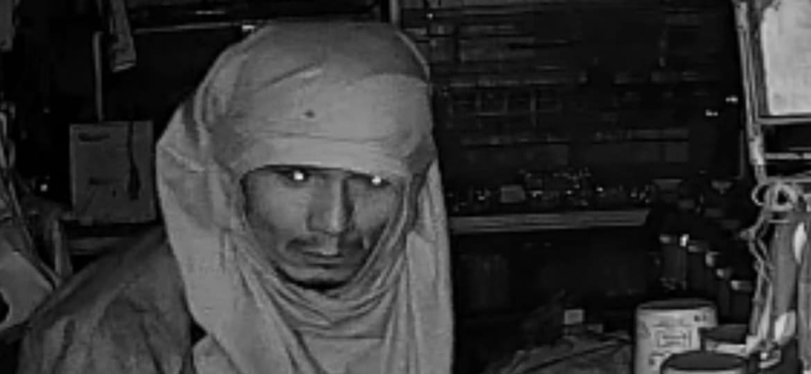 Aksi Pembobolan Toko Gasak Rokok Terekam CCTV, Pelaku Diciduk Polisi di Simpang Rimbo 