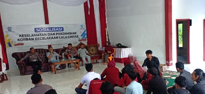 Sosialisasi Keselamatan dan Perlindungan Korban Kecelakaan oleh Satlantas Polres Sarolangun dan Jasa Raharja