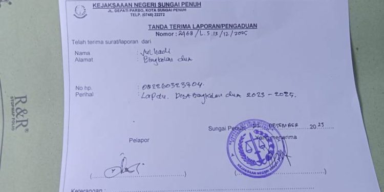 Perangkat Desa Laporkan Kades 
