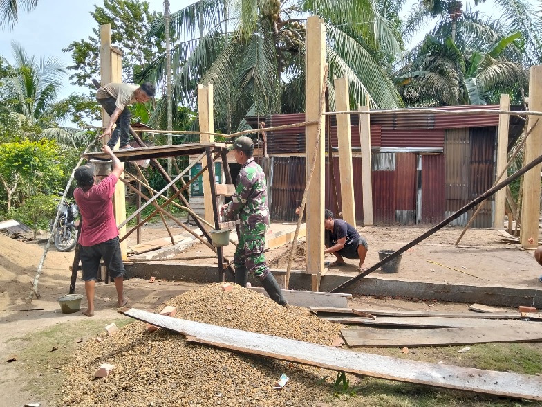 Program TMMD ke 127 Kodim 0415/Jambi, 2 RTLH di Desa Petajen Memasuki Pembuatan Pondasi 