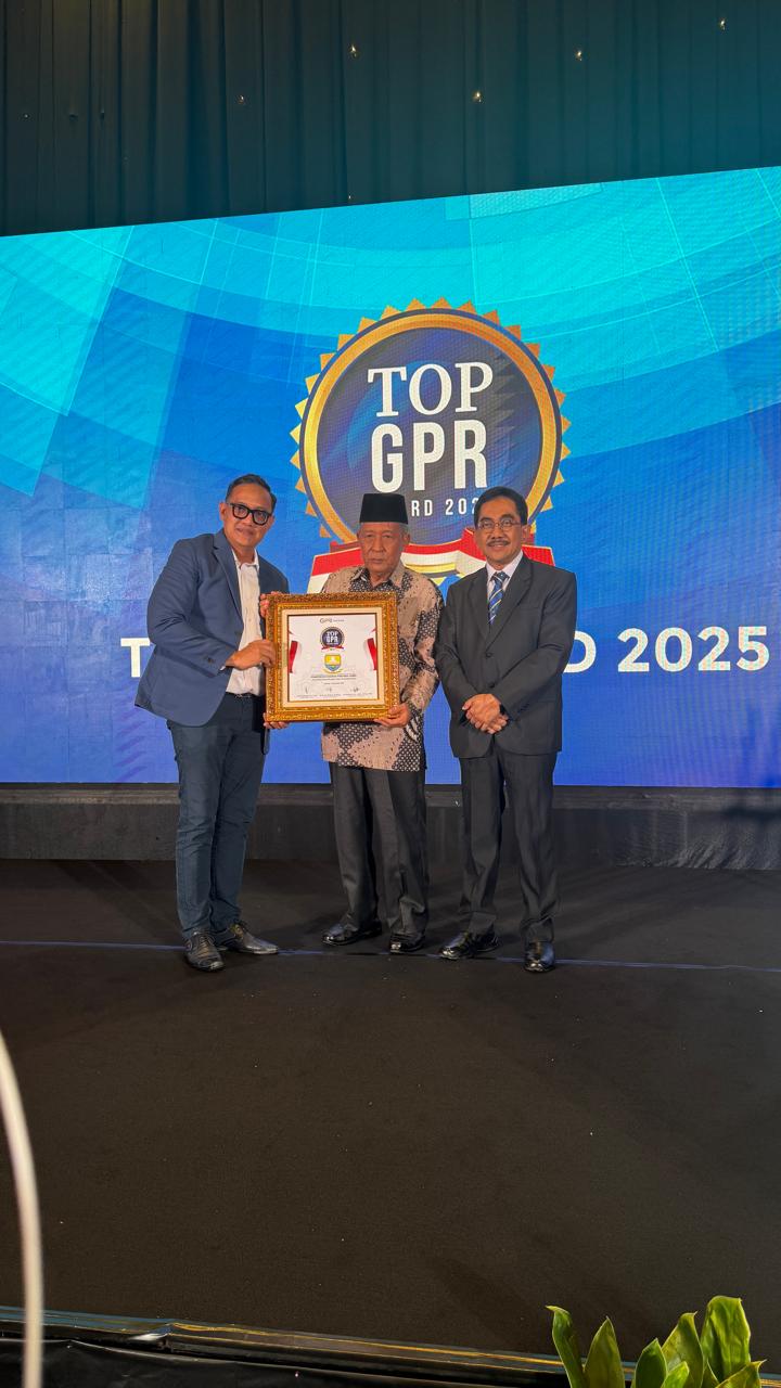 Berprestasi Kelola Digital Komunikasi Publik, Pemprov Jambi Dianugerahi TOP GPR Award 2025