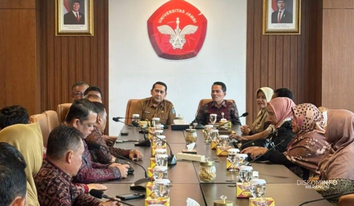 Bupati H M Syukur Teken MoU dengan Unja