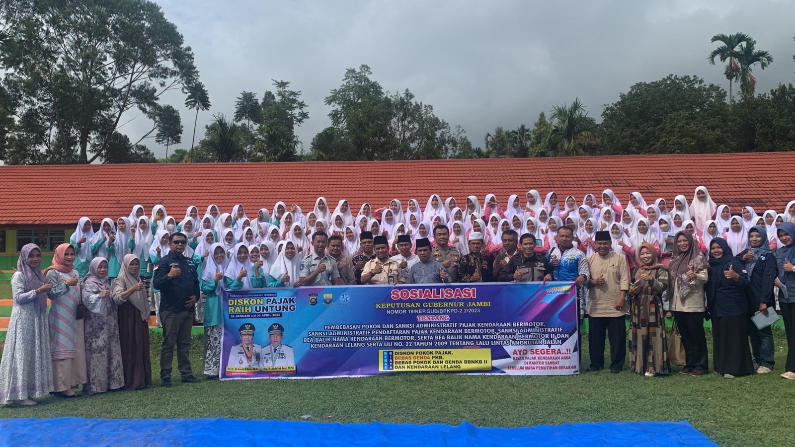 Sosialisasi Tim Samsat Sungai Penuh Infokan Diskon Pajak dan Sumbangan Wajib Kendaraan di SMA N 4 Kerinci