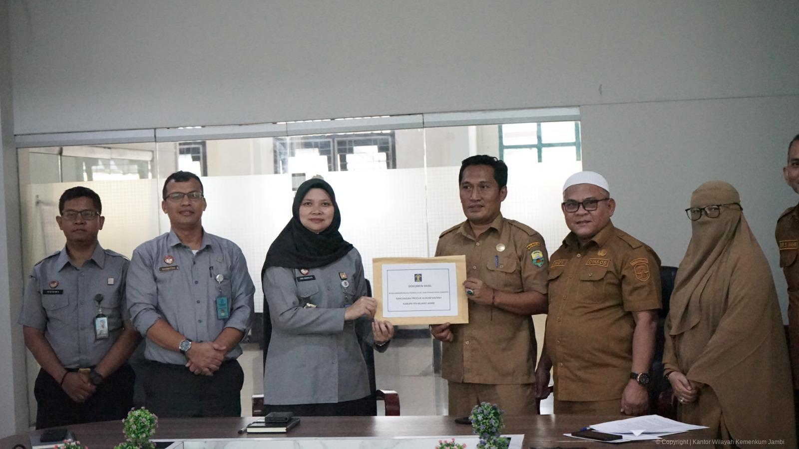 Kadiv P3H Buka Rapat Harmonisasi Rancangan Perbup SIMPEL BERBAKTI Kabupaten Muaro Jambi