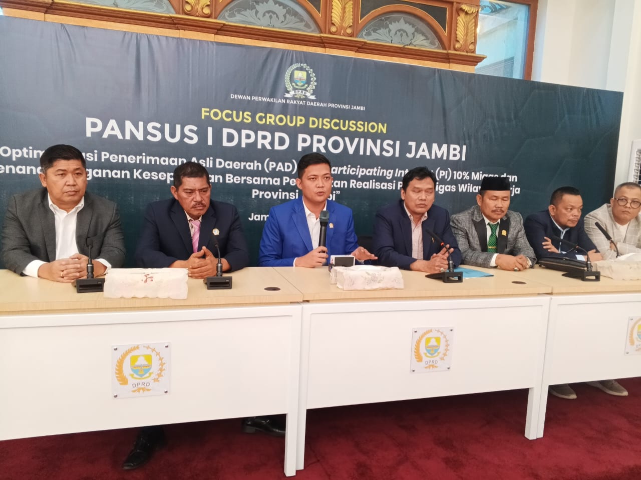Pansus 1 DPRD Jambi Menggelar FGD Optimalisasi PAD dari PI 10 Persen  
