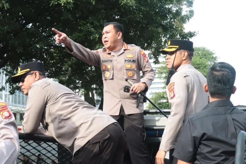 Polisi Kerahkan 1.994 Personel Amankan Unjuk Rasa Depan Kedubes AS