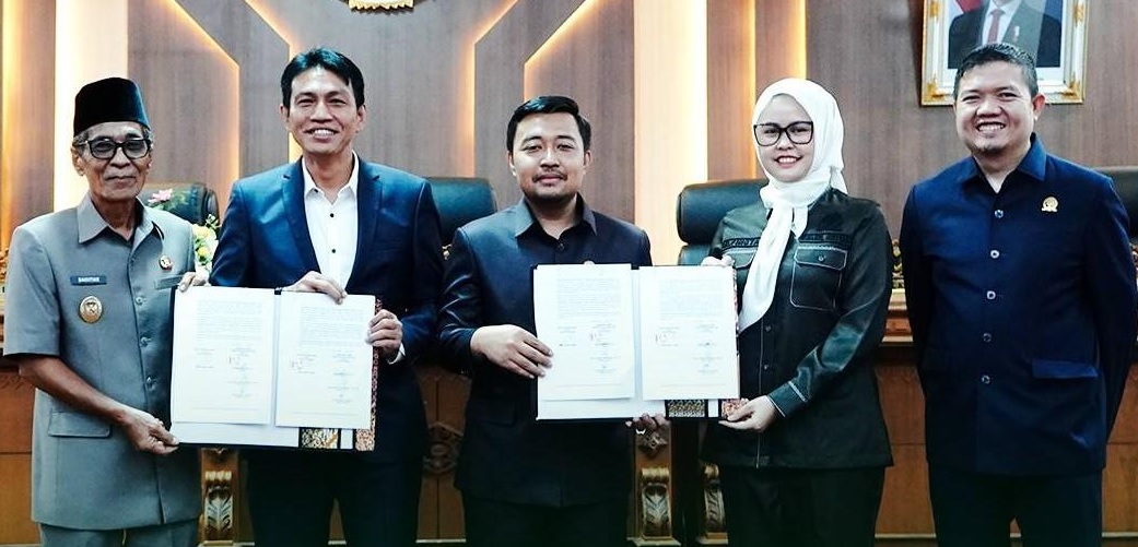 DPRD Batanghari Gelar Paripurna Penandatangan Berita Acara Nota Kesepakatan KUPA dan PPAS Perubahan