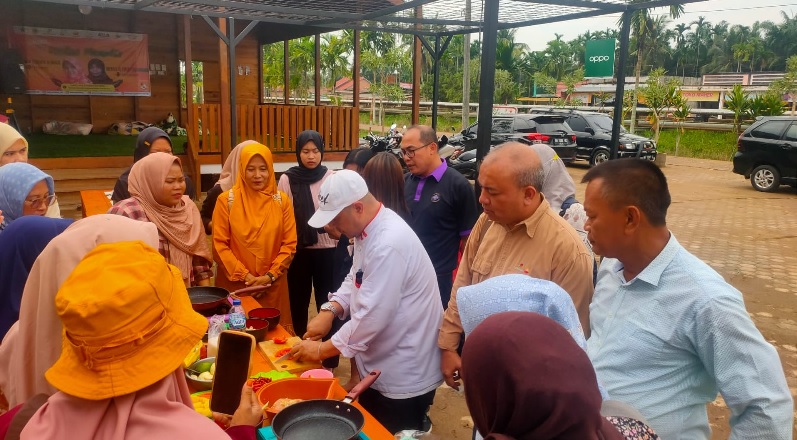 Rangkaian Festival Literasi Geragai, SKK Migas - PetroChina Gelar Pelatihan Kuliner di Cafe Literasi