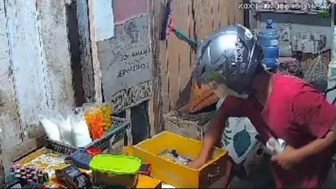 Terekam CCTV Tempat Laundry Dibobol, Korban Mengalami Kerugian Jutaan Rupiah