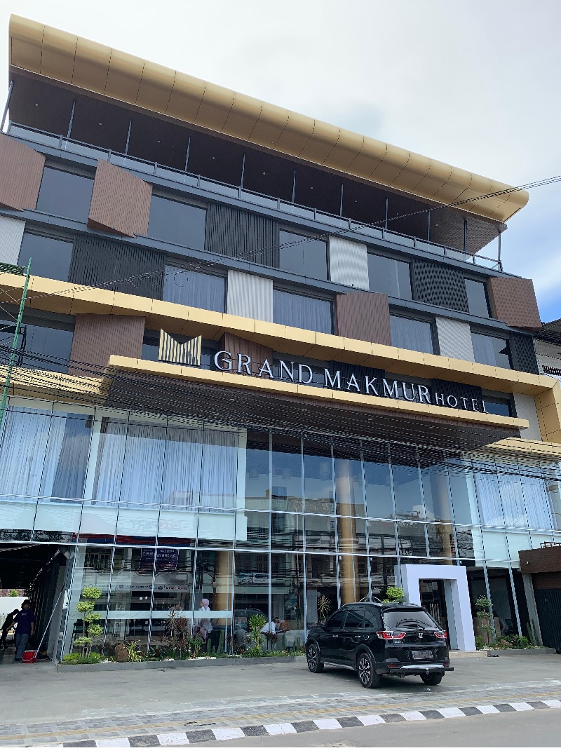 Hadir di Tengah Kota, Grand Makmur Hotel Suguhkan Konsep Hotel Berbintang Syariah Pertama di Kota Jambi