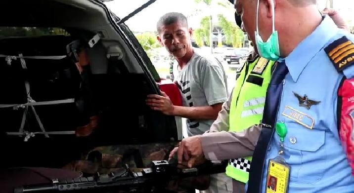 Sepucuk Senapan Angin Ditemukan Petugas Bandara Sultan Thaha Jambi 