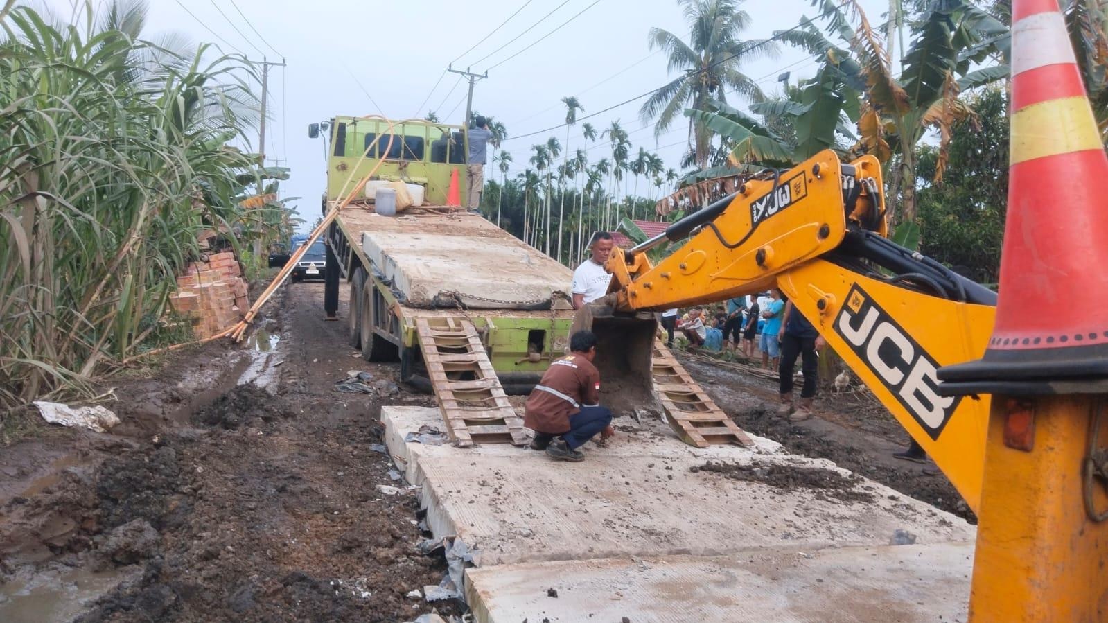 Segmen Beton Portabel Atasi Macet Jalur Siau–Lambur