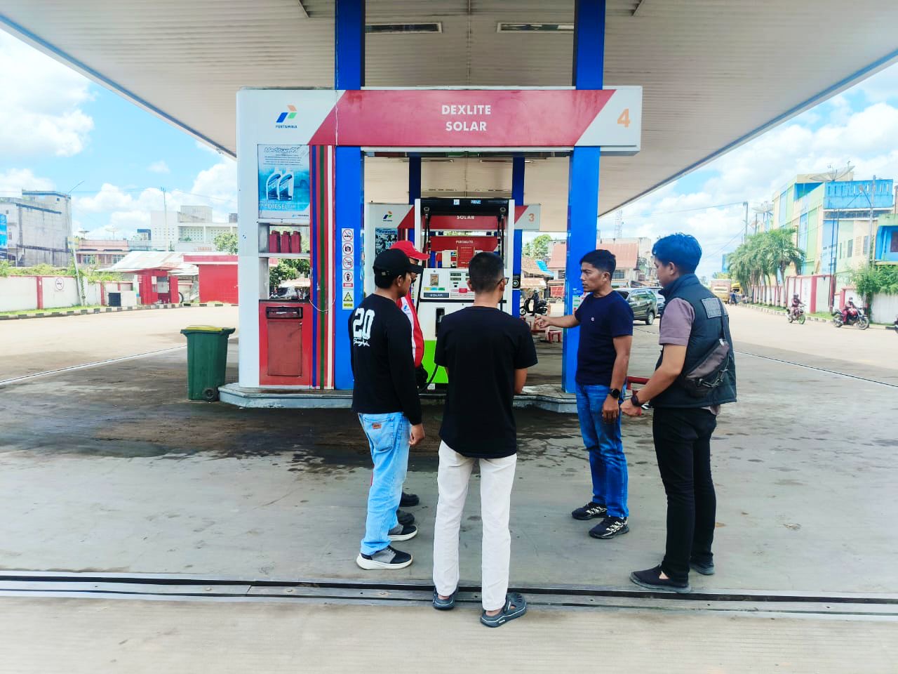 Antisipasi Kecurangan Penyaluran BBM Subsidi, Kanit Tipidter Satreskrim Polres Batang Hari Sidak SPBU