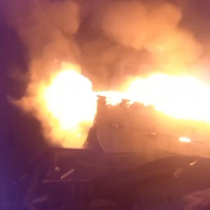 Satu Unit Gedung Sarang Walet di Pasar Blok D Geragai Terbakar, Ini Kronologisnya